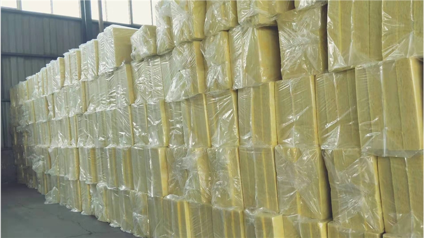 格瑞玻璃棉氈市場價格 離心玻璃棉生產(chǎn)廠家