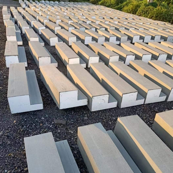 實(shí)體EPS保溫板線條造型 eps泡沫保溫線條報(bào)價(jià)分析